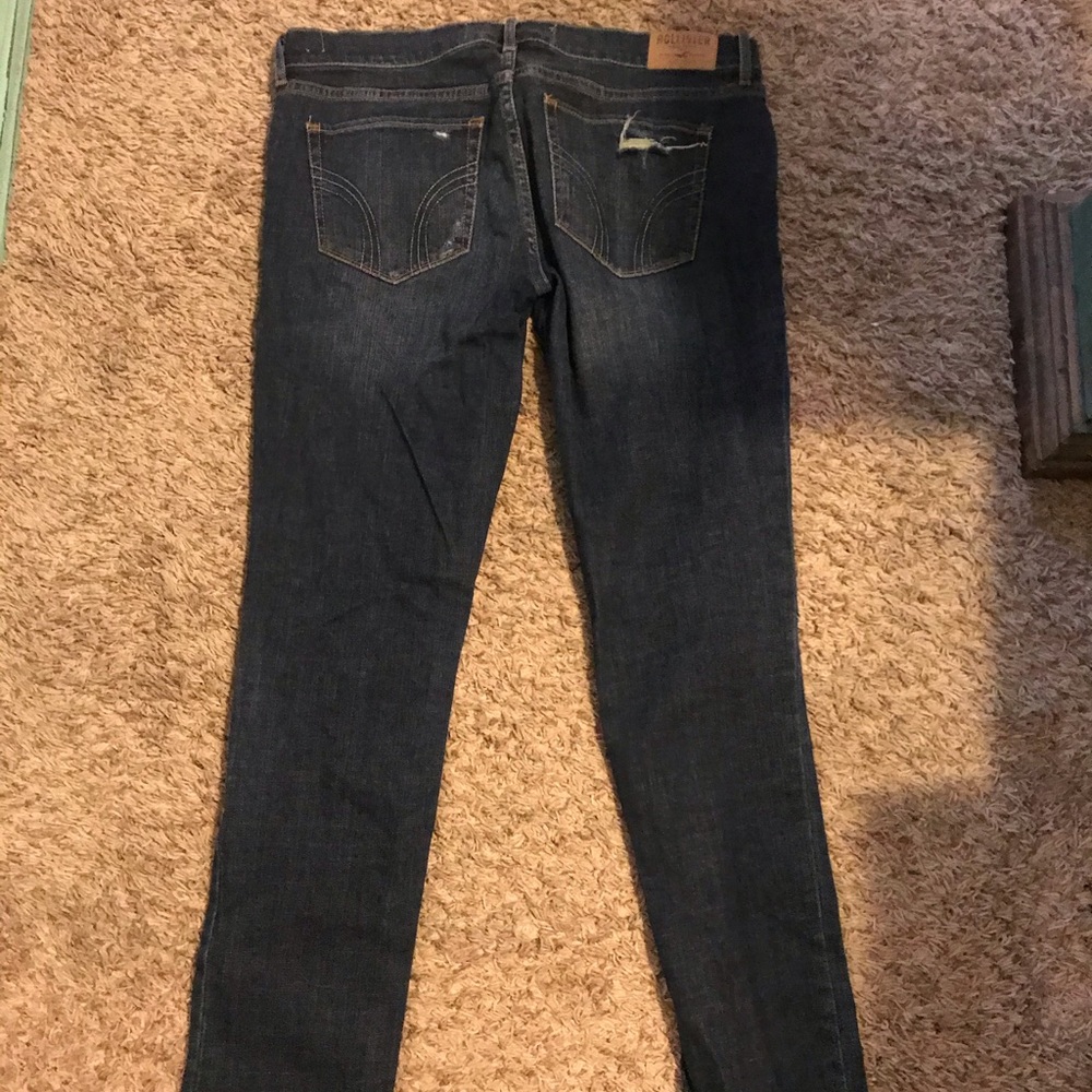 Dark denim distressed Hollister Jeans - Picture 2 of 6